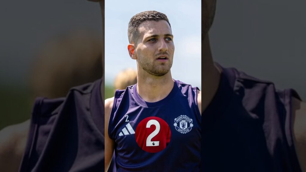 Diogo Dalot, our  New Number  2 ? #Diogodalot #fabrizioromano #transfernews