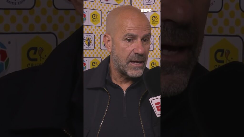 Peter Bosz gaat Luuk de Jong missen: "Geweldig mens en een geweldige voetballer" 🥹