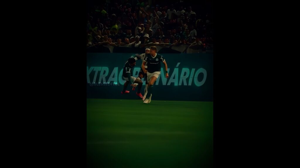 Memphis Depay vs Palmeiras Players