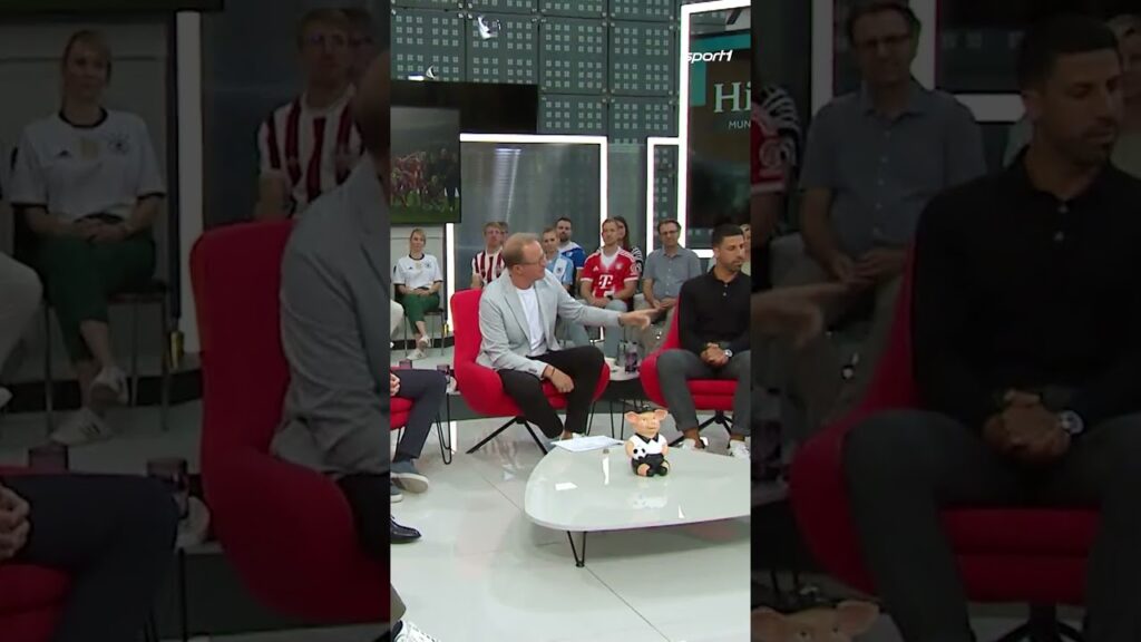 Was meint ihr, wird Manuel Neuer in der deutschen Nationalelf nochmal angreifen?😯