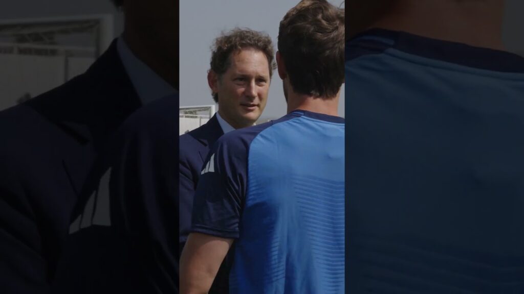 John Elkann a Bremer: "Sei pronto?". La risposta del difensore della #juventus