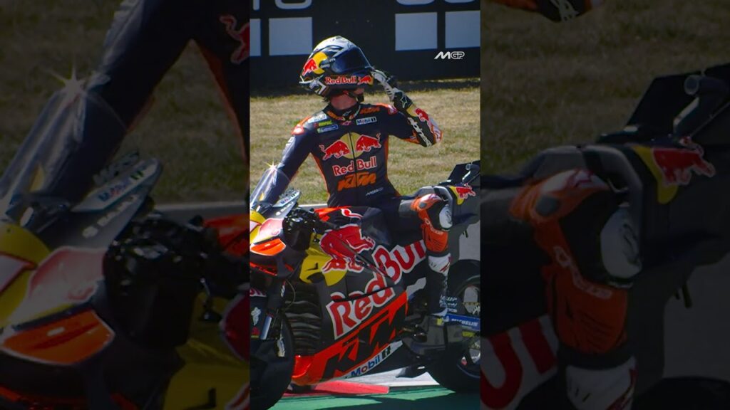 Pedro & our cameraman Joao, a new bromance is born 🫶