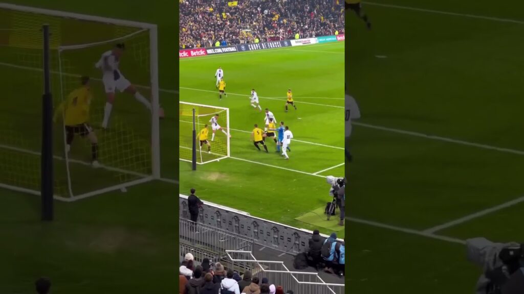 PSG - Backheel Goal Carlos Soler #shorts #short #shortsvideo #shortsfeed