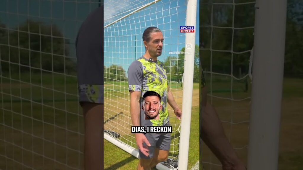 Jack Grealish gets logical for the 100 men v 1 gorilla question🦍😭