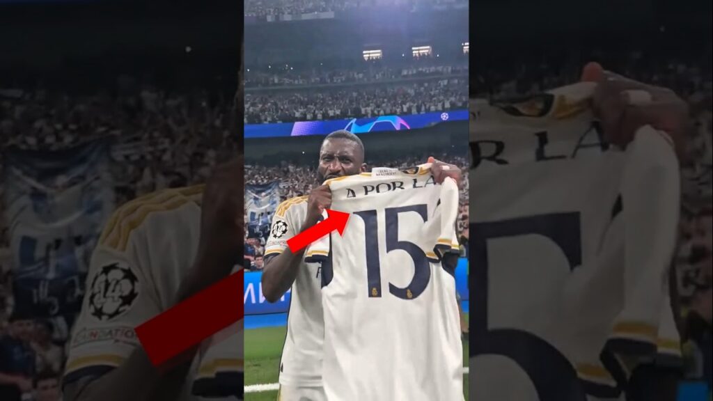 What happens to the champion's jersey when the team loses in the final?