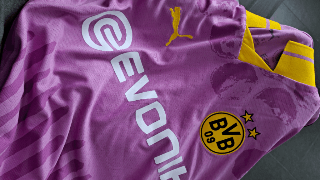 I decided to splurge and buy my first ever jersey!