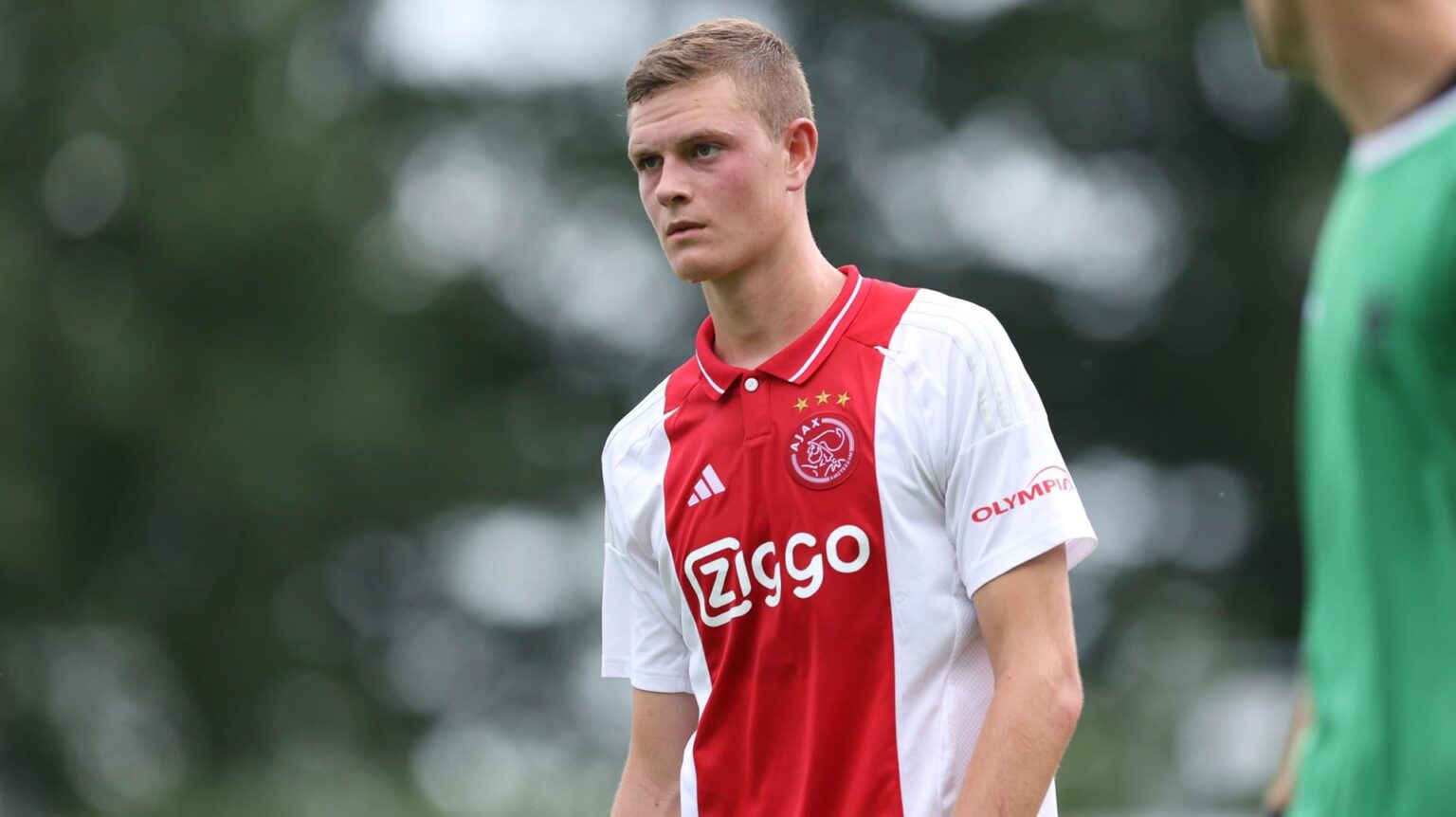 Official: Dies Janse joins FC Groningen on loan