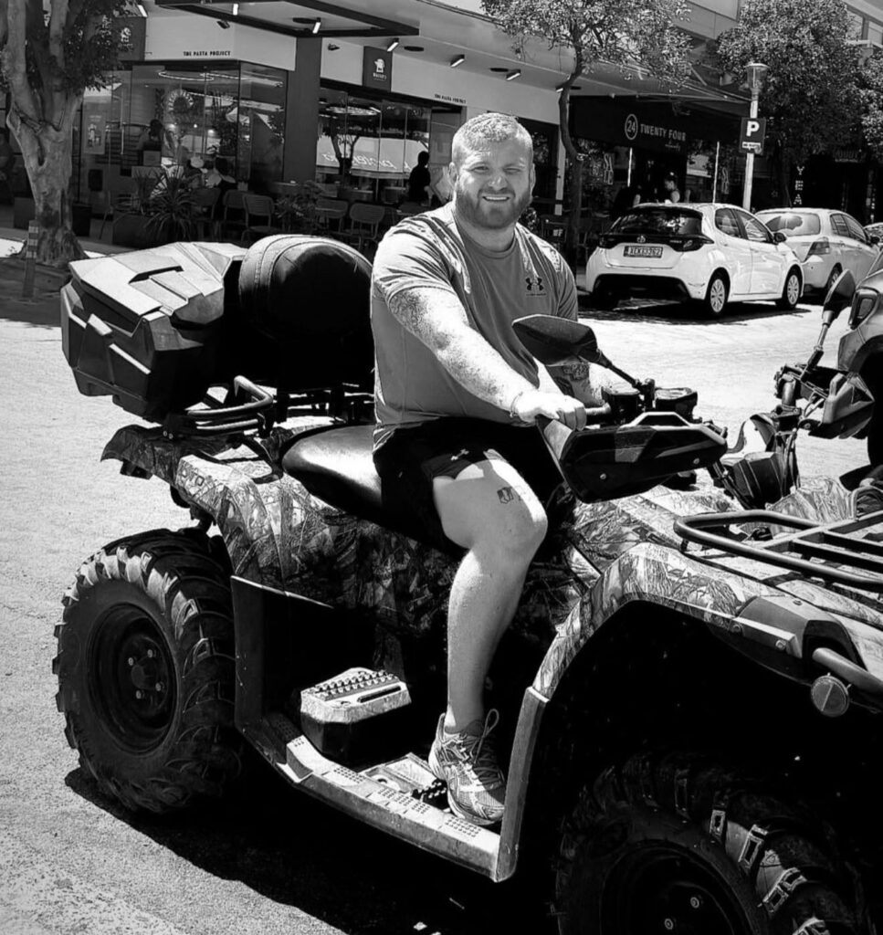 ⚠️ Waarschuwing voor oplichting bij de verkoop / verhuur van Ajax-seizoenskaarten ⚠️