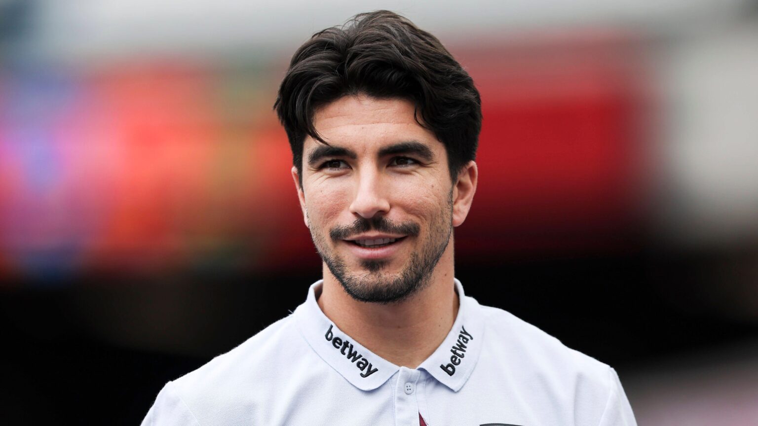 Ajax overweegt stunt met binnenhalen Carlos Soler van Paris Saint-Germain | Voetbalzone