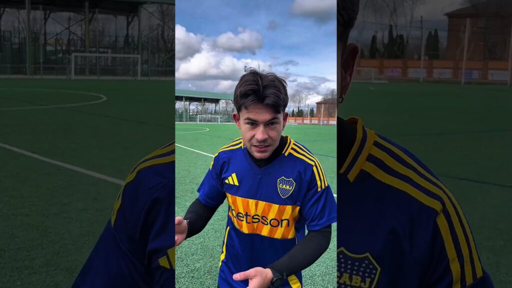 Enseñando a Marcos Llorente a tirar penaltis