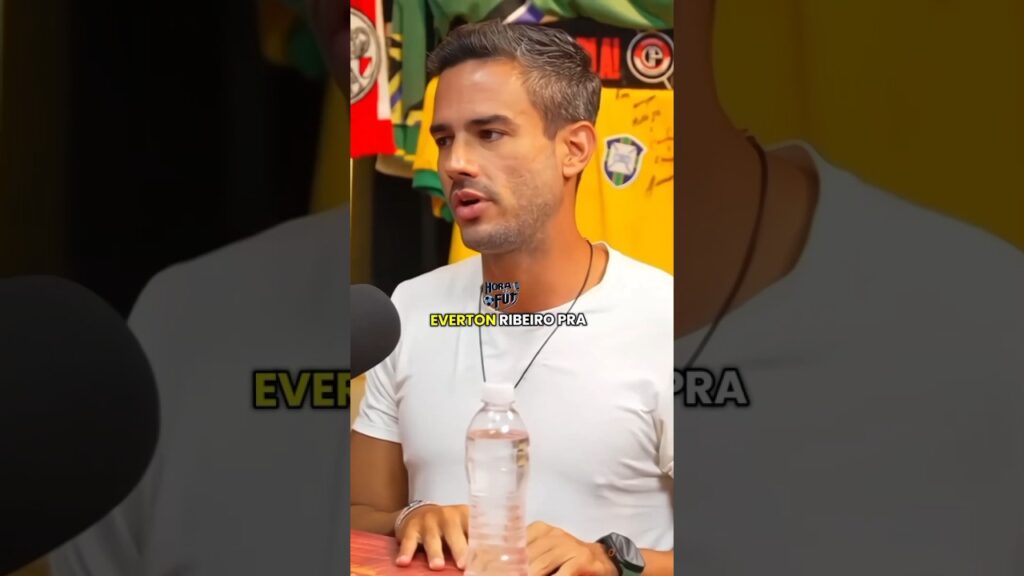 MARCELO BECHLER FALA QUE EVERTON RIBEIRO JOGA MAIS QUE ARRASCAETA #futebol #podcast #shorts #shorts