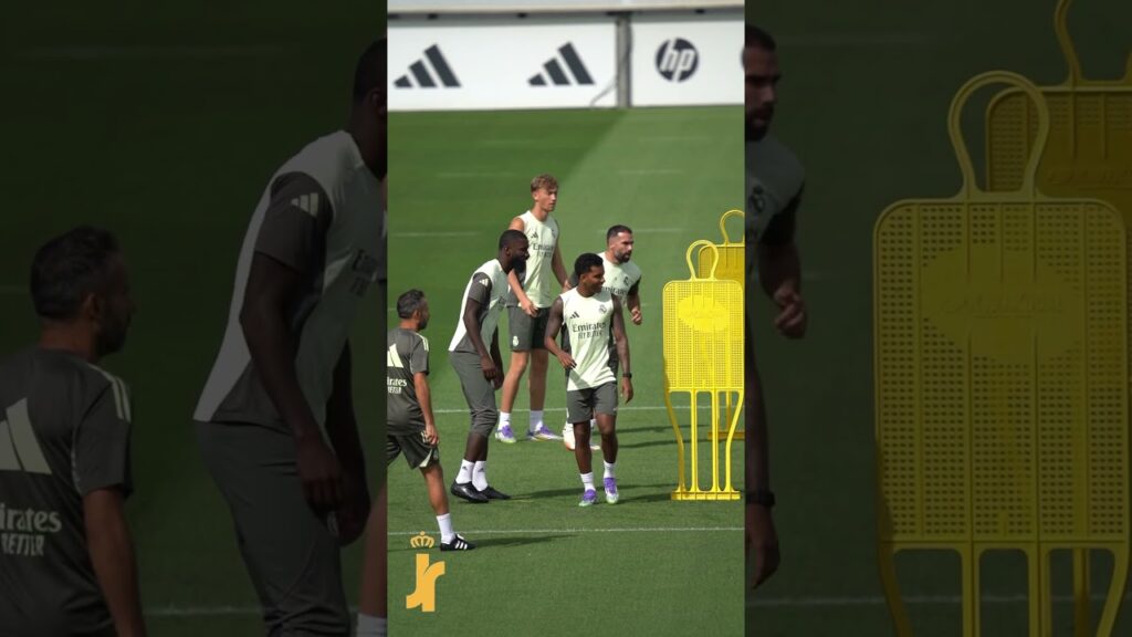 🔥 DEAN HUIJSEN, RODRYGO, RÜDIGER ET CARVAJAL EN DÉTENTE À L’ENTRAÎNEMENT ! #football #realmadrid