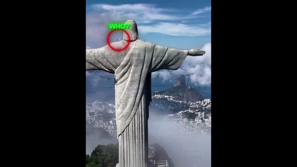 Camavinga & Vinicius At The Statue 😂😂