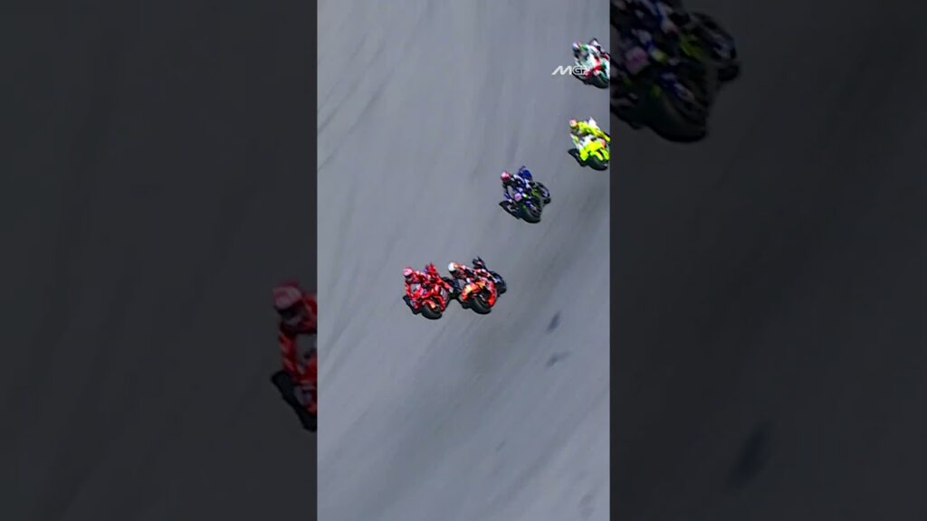 Marc Marquez π Fabio Quartararo π Pedro Acosta on the opening lap of the Sprint! π₯ Marc Marquez π Fabio Quartararo π Pedro Acosta on the opening lap of the Sprint! π₯