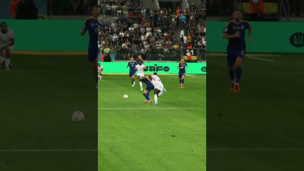 Dayot Upamecano's STRONG ball recovery | Ukraine vs France