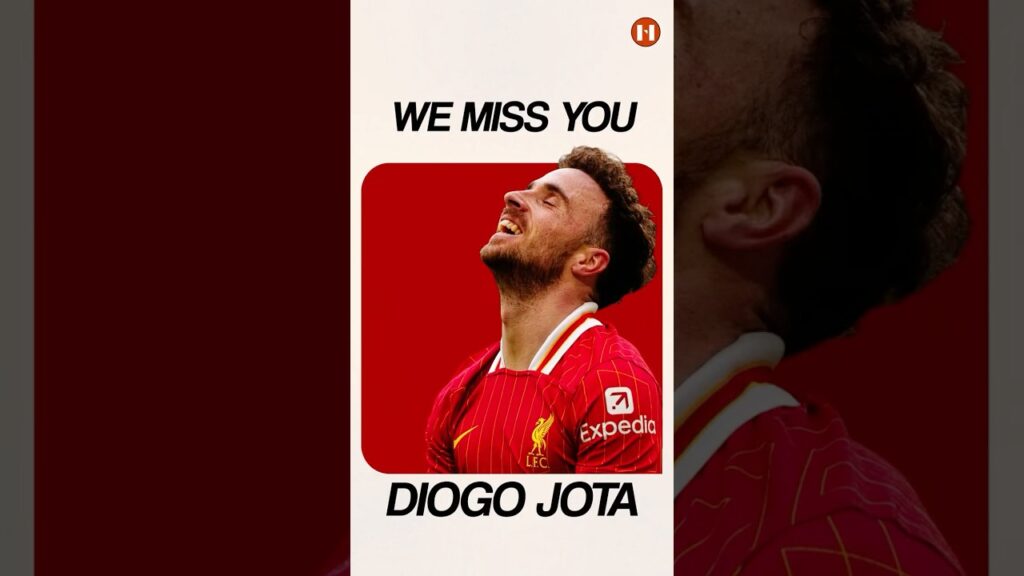 Bronze Statue for Diogo Jota Unveiled | Ronaldo Stands With Family