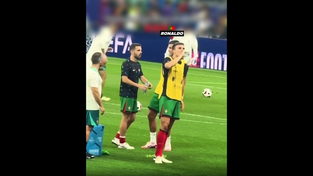 Bruno vs Cancelo ignore Ronaldo 💔🇵🇹 #football