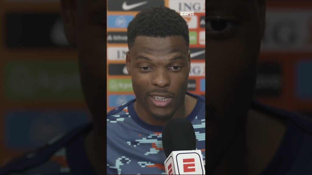 Denzel Dumfries was weer trefzeker voor Oranje, nu via een corner 🎯