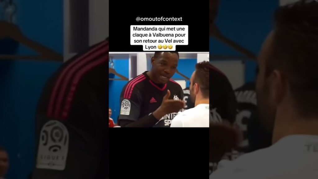Mandanda qui met une claque à Valbuena pour son retour au Vel avec Lyon 🤣🤣🤣 #TeamOM #ExOM