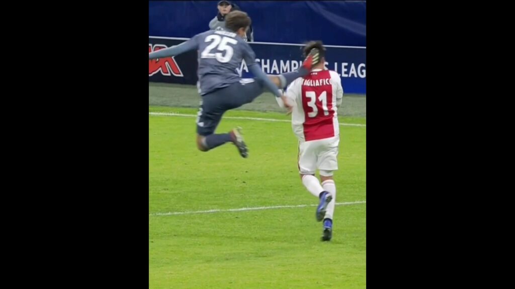 Revenge Moment In Football ☠️ #Football #fyp #sergioramos #pepe #realmadrid #trendingshorts #short