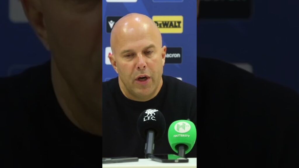 Arne Slot Explains Decision To Bring On Cody Gakpo At Half-Time Against Crystal Palace