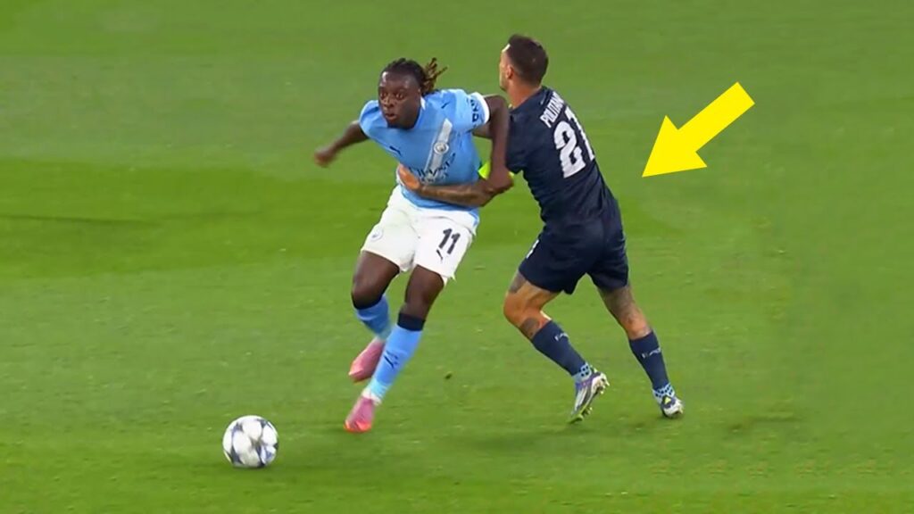 Jeremy Doku Dribbling is UNSTOPPABLE!