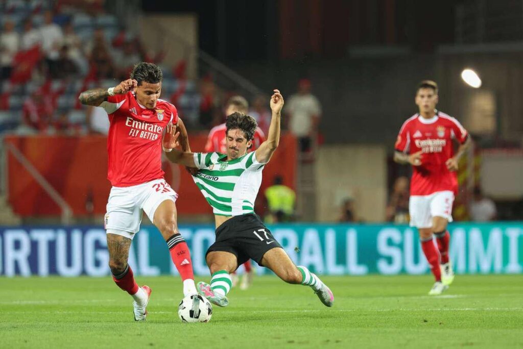 Benfica aponta aos jogos do Sporting: "Benefícios reiterados com impacto direto na classificação"