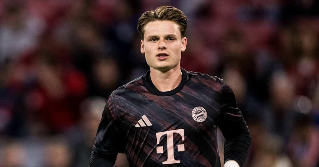 [Official] Jonas Urbig sustains adductor strain.