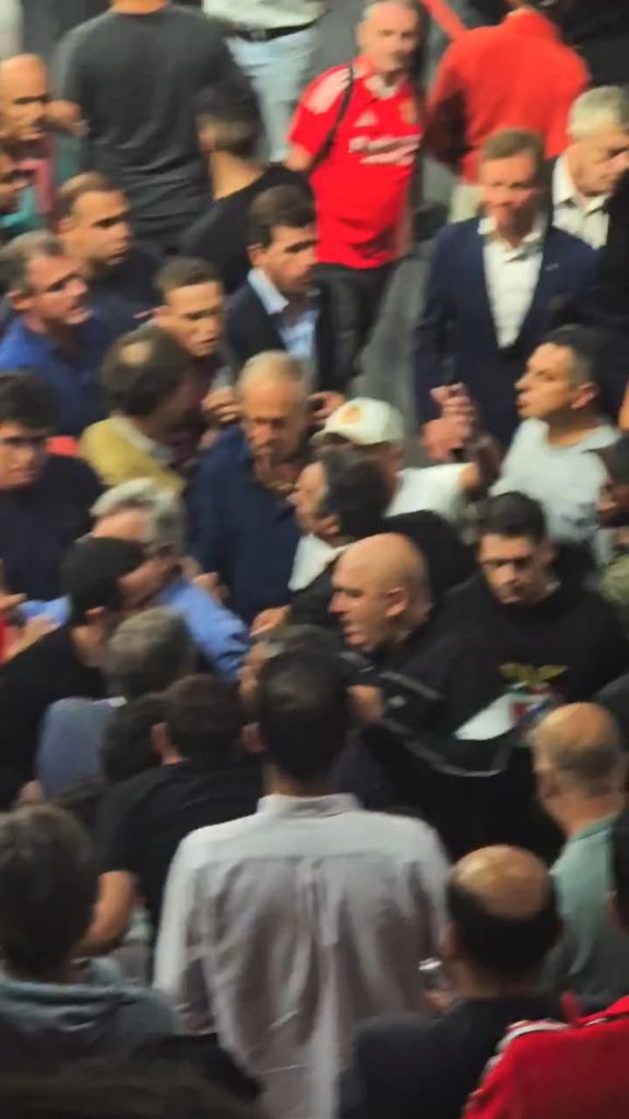 Porrada na assembleia geral devido ao discurso de Vieira