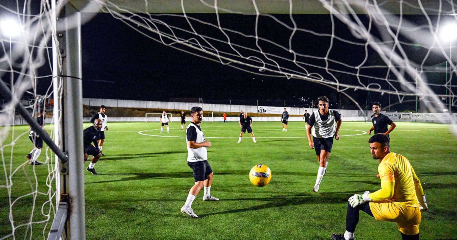 Pelo Boavista, contra o Boavista