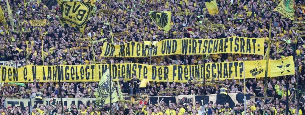 [THE UNITY] Banner and statement on the Watzke-Lunow power struggle