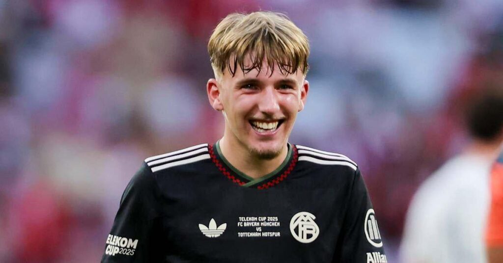 Lennart Karl scores goal of the month - August 2025