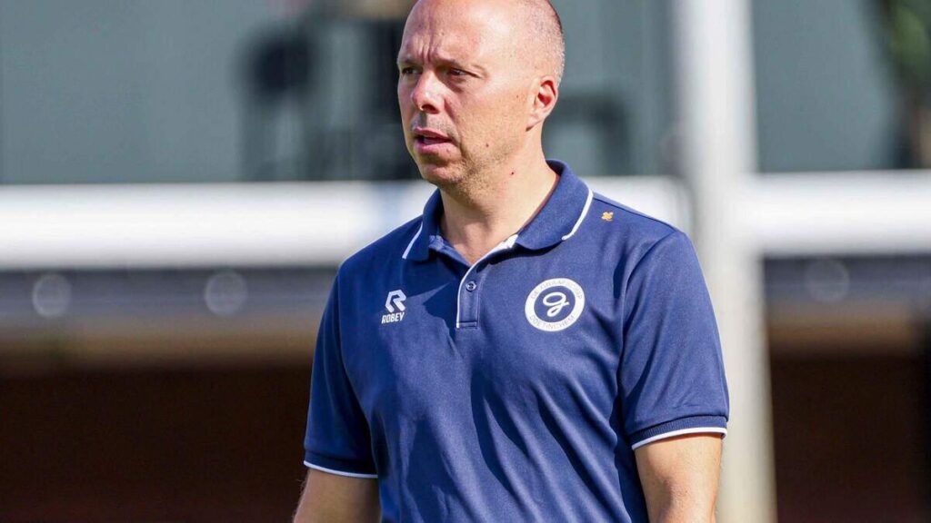 [TG] Thomas Duivenvoorden, assistent-trainer at De Graafschap, is an option to be added to Heitinga’s technical staff