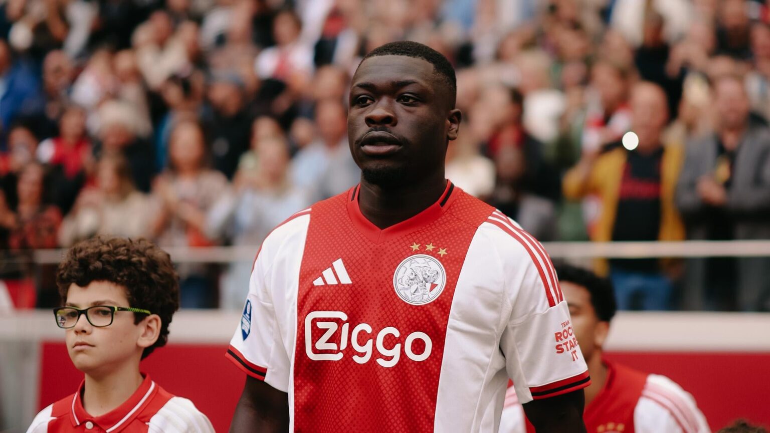 Official: Brian Brobbey leaves Ajax for Sunderland. Transfer fee of €20M + €5M in potential bonuses