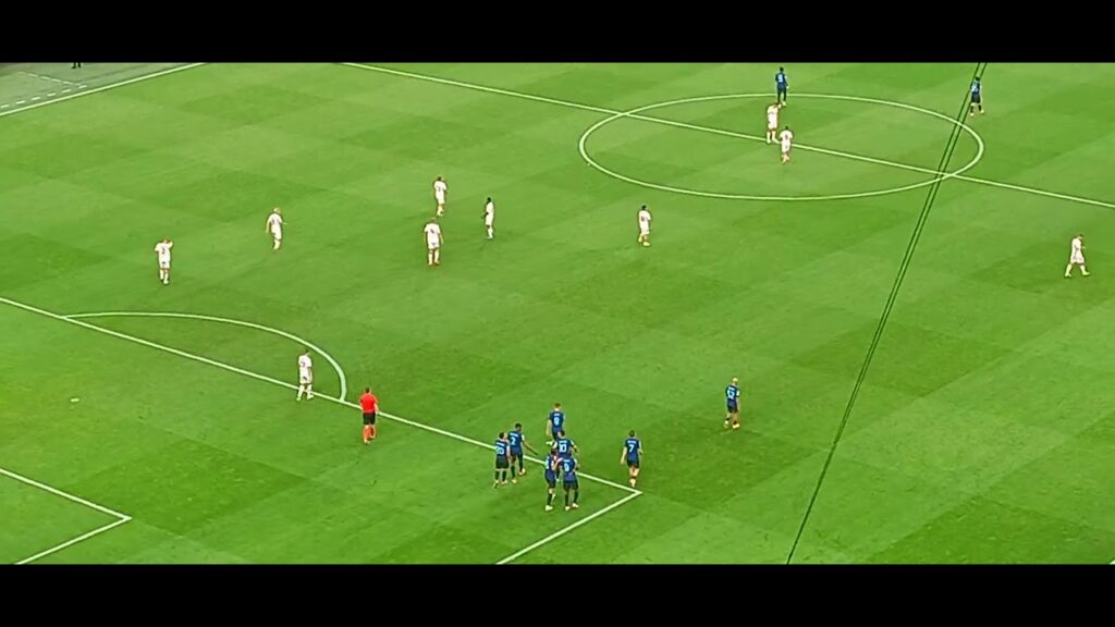 Gol Denzel Dumfries - Inter-Slavia Praha 3-0 - UCL League Phase highlights