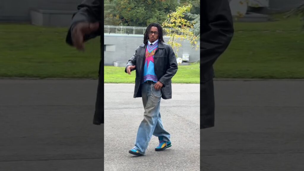 ❤️ Jules Koundé arrive au rassemblement de l'équipe de France #football #shorts