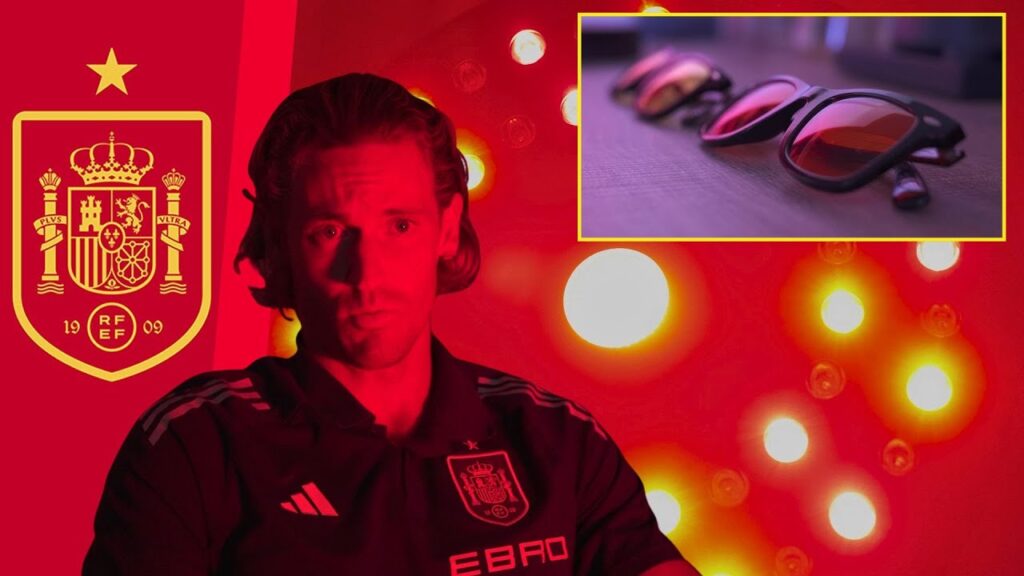 LUZ ROJA, gafas filtrantes y café con mantequilla: las sorprendentes RUTINAS de MARCOS LLORENTE