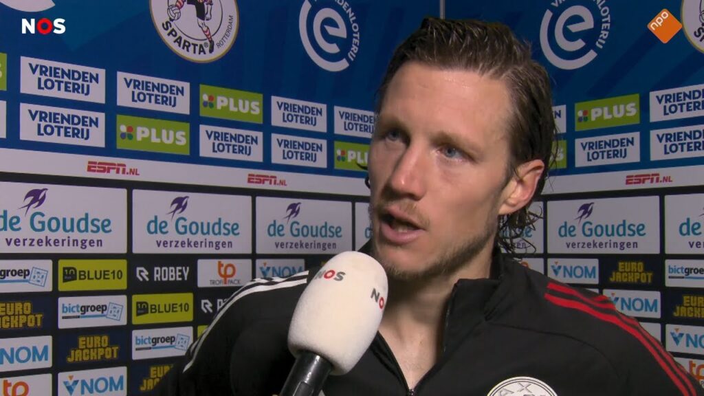 Weghorst ERGERT zich op KRITIEK Heitinga: "Hoort BLIJKBAAR bij de cultuur"🤬| Sparta 3-3 Ajax|#spaaja