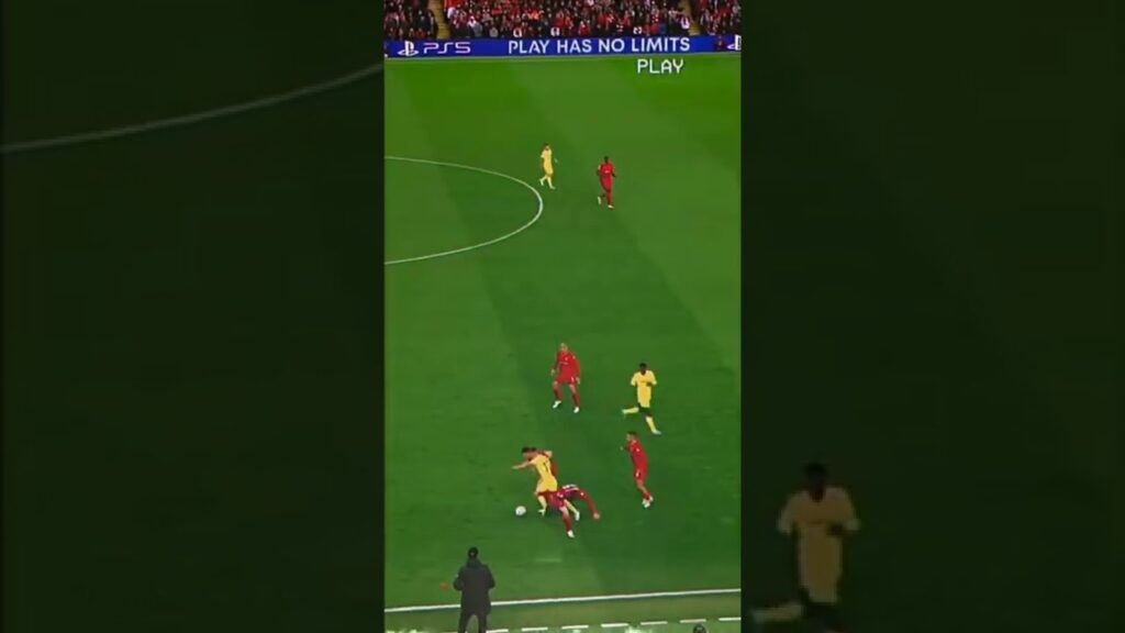 Fabinhodan's amazing Intervention #shorts #fabinho