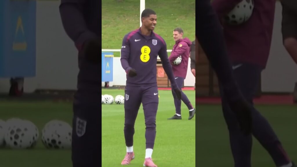 Marcus Rashford all smiles in England training 😄