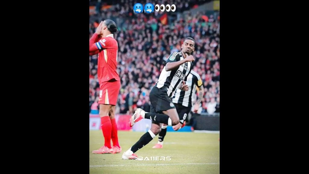 ISAK owns Van Dijk 👀☠️ #shorts