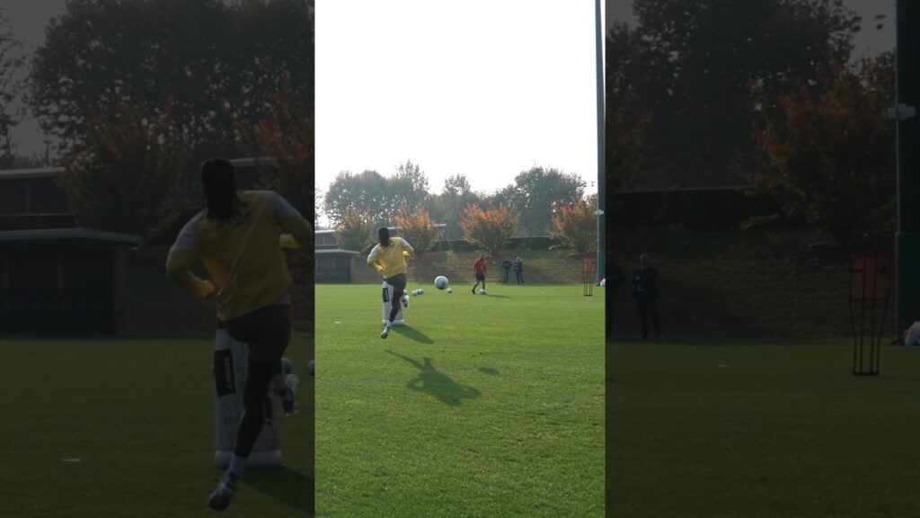 Rafa's no-look volley 😲 | #shorts