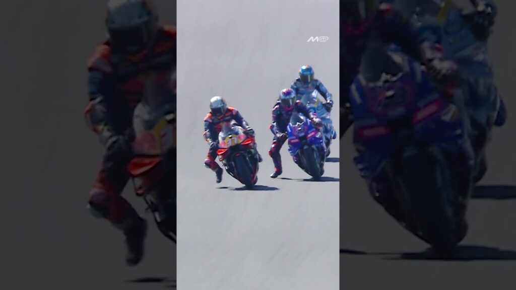 Pedro Acosta's double overtake 💪 | 2025 Australian GP