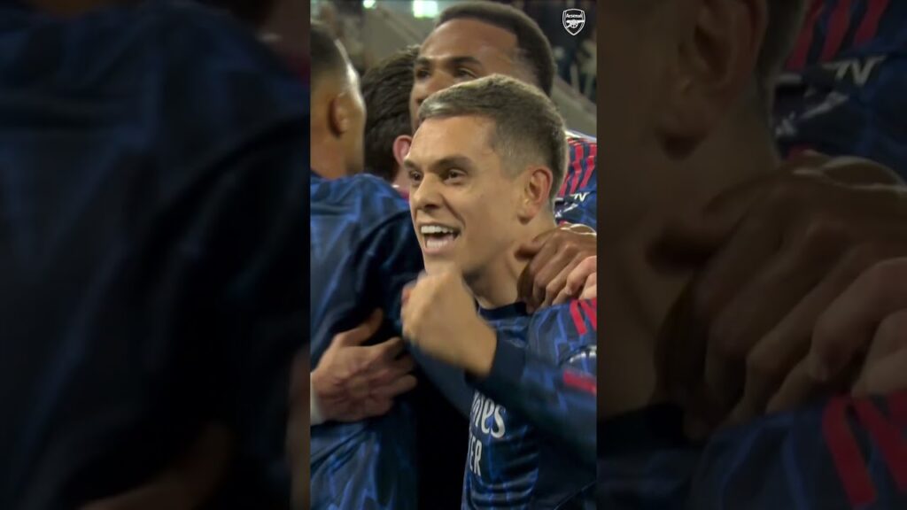 ANOTHER SET PIECE GOAL FOR ARSENAL!