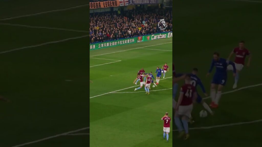 Eden Hazard was a MAGICIAN✨✨ #edit #football #premierleague