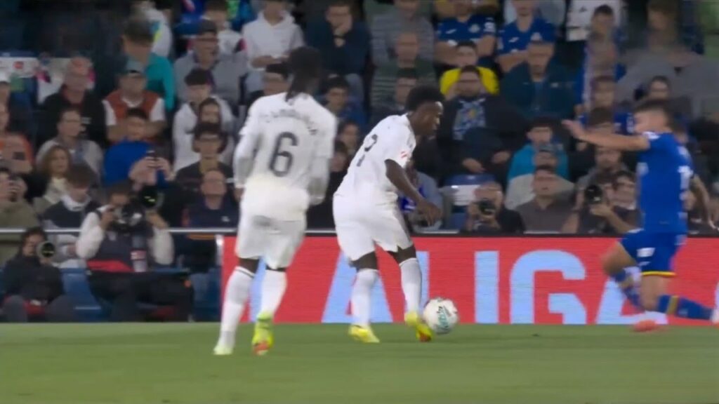 Vinícius Jr. vs Getafe ⚪🚘 | La Liga 2025 | Chaos Creator & Game Changer