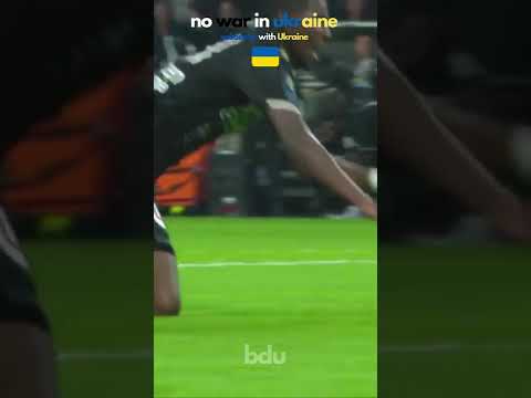 🇺🇦 The perfect tackle from #thilokehrer! 😎 #nowarinukraine 🇺🇦 #shorts #youtubeshorts #footballshorts