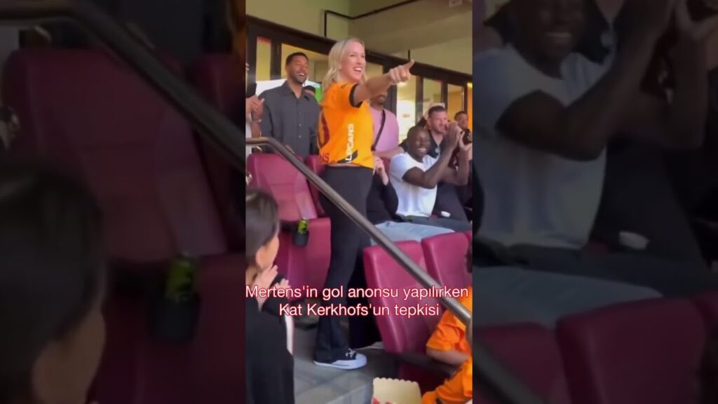 Dries Mertens'in gol anonsu yapılırken Kat Kerkhofs'un tepkisi 👀