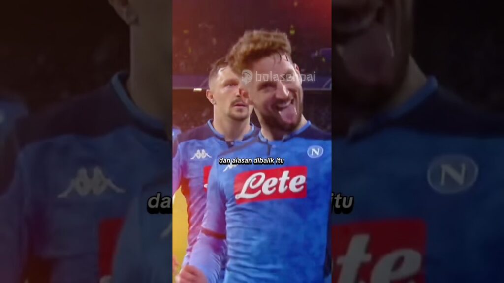 Dries Mertens dan bagaimana pemain seharusnya beradaptasi di posisi baru.