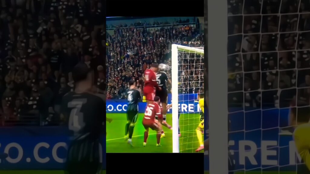 Virgil van Dijk 😱LIVERPOOL  #football #shortsfeed #vairalvideo #viral #gooll #score #edit #magic